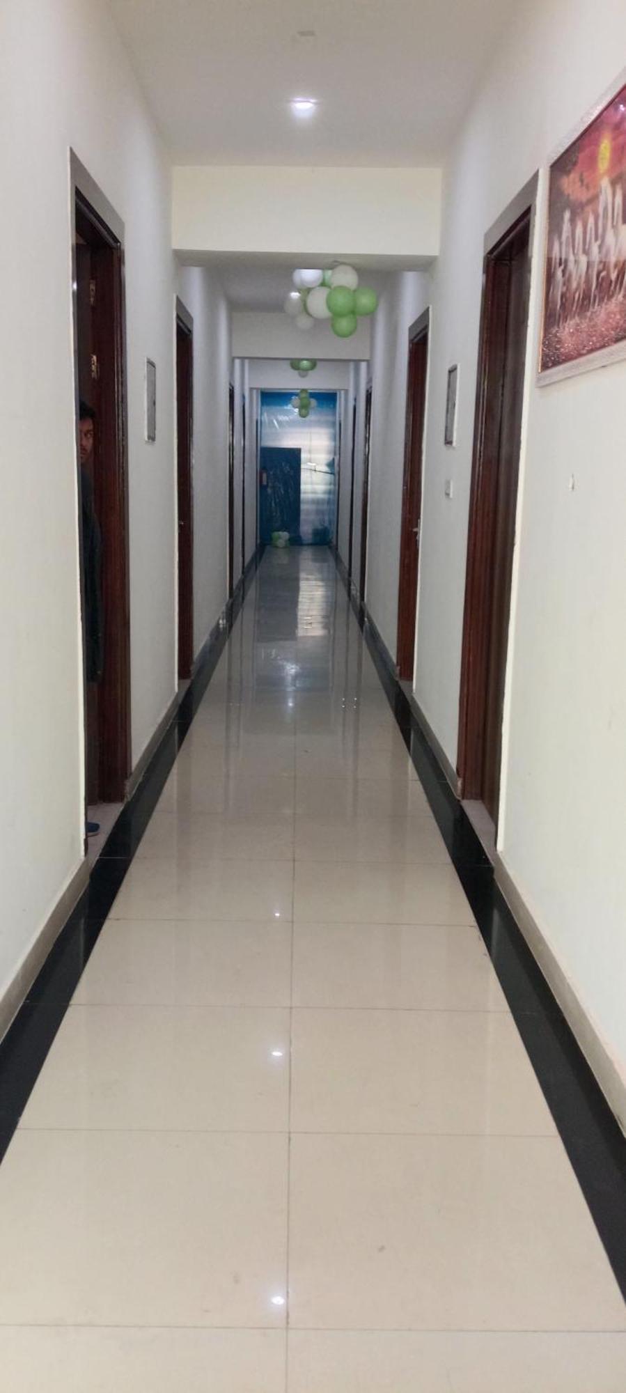 Hotel Blue Heaven Oyotownhouse Ghaziabad Luaran gambar